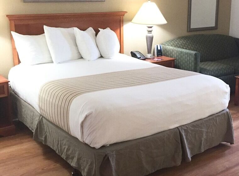 فندق Days Inn By Wyndham Doswell   Kings Dominion Area