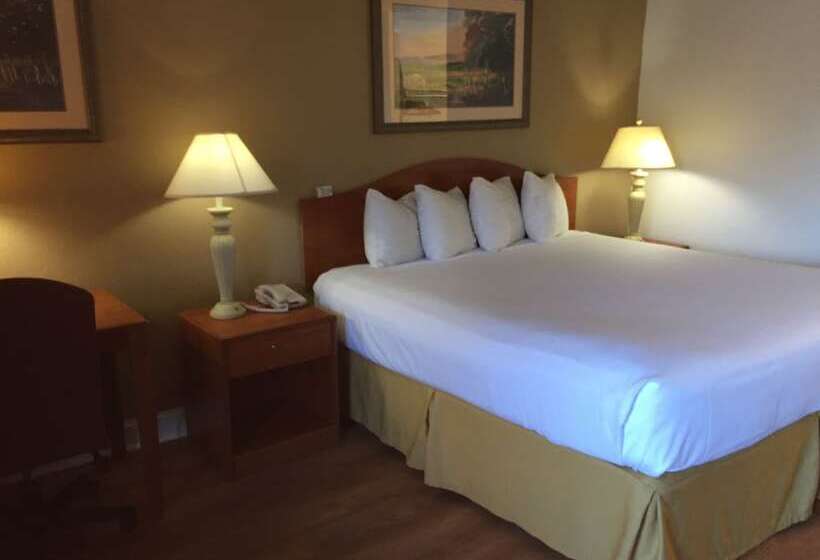 فندق Days Inn By Wyndham Doswell   Kings Dominion Area