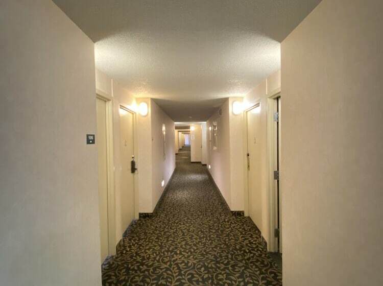 فندق Travelodge By Wyndham Great Falls