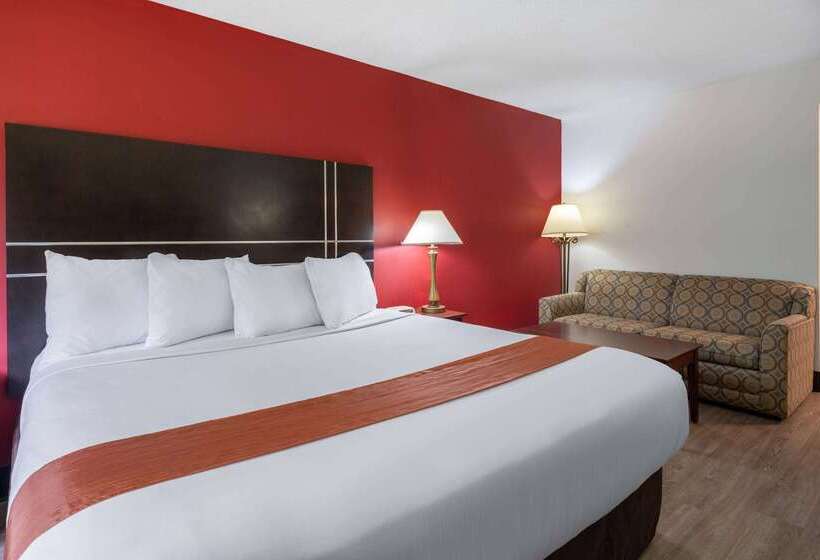 فندق Travelodge By Wyndham Merrill