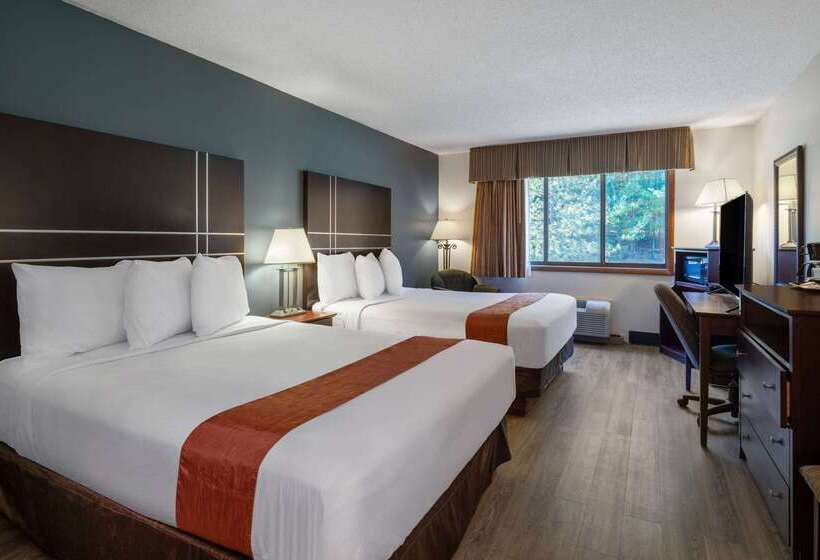 فندق Travelodge By Wyndham Merrill