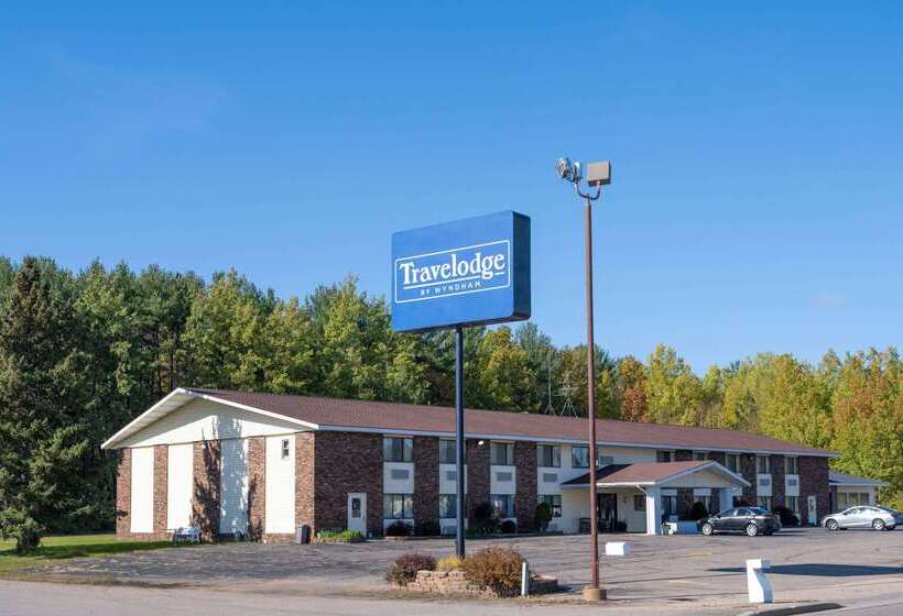 فندق Travelodge By Wyndham Merrill