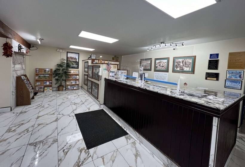 هتل Travelodge By Wyndham Truth Or Consequences