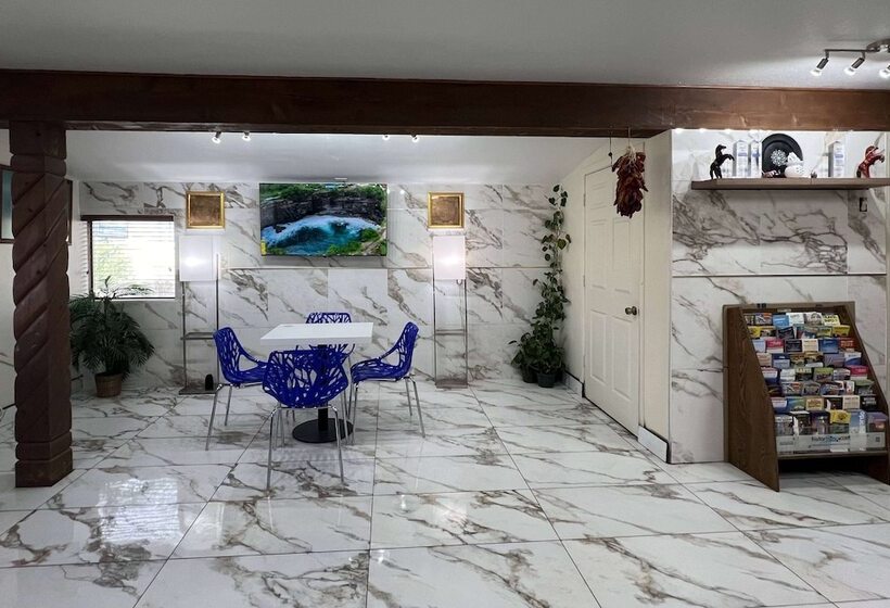 هتل Travelodge By Wyndham Truth Or Consequences