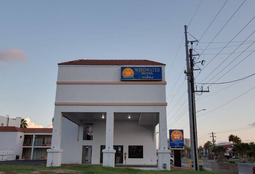 Windwater Hotel And Marina