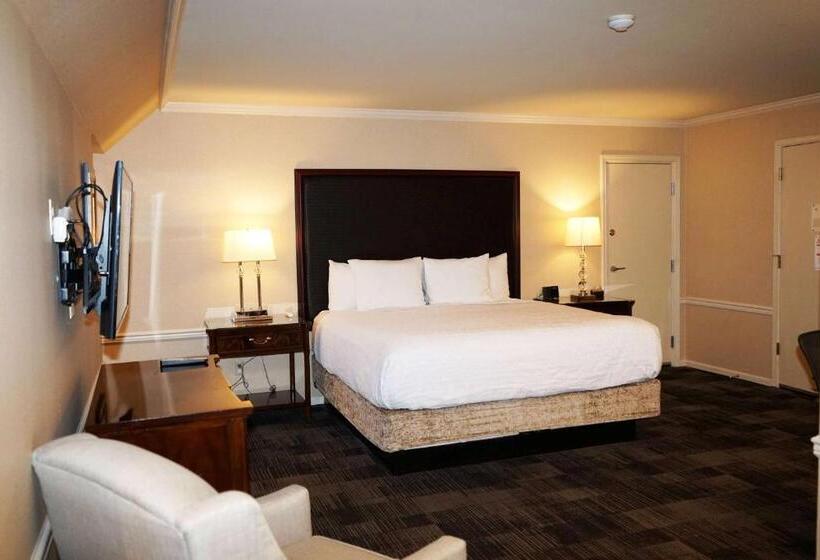 فندق Wingate By Wyndham Bellingham Heritage Inn