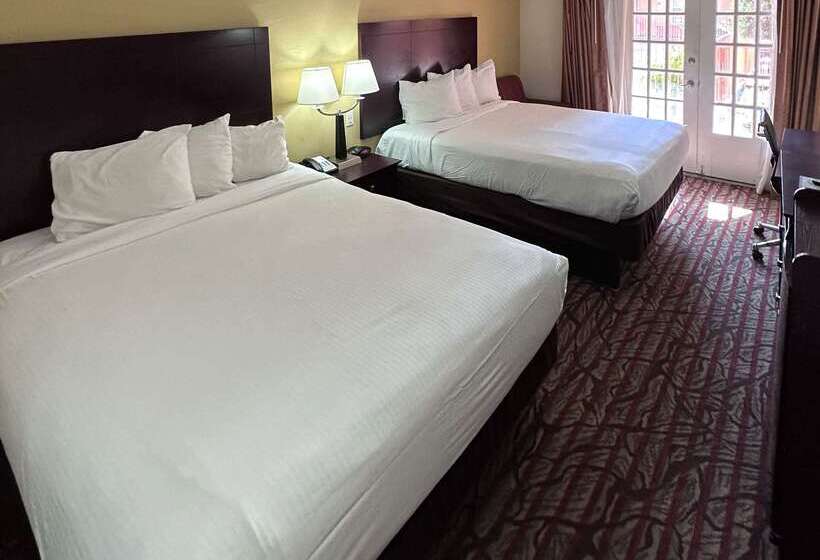 Motel 6 Dallas TX Downtown