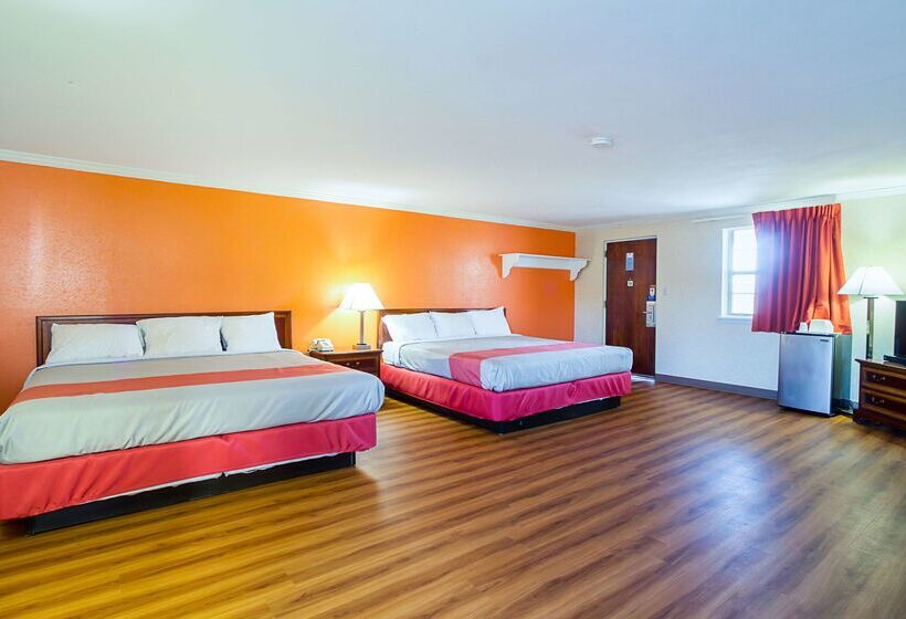 Motel 6 Mechanicsburg