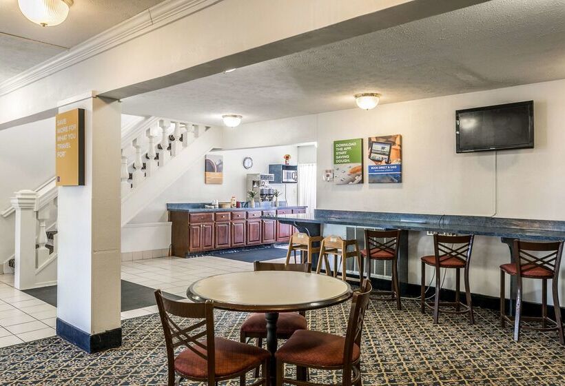 Отель Americas Best Value Inn Edgewood