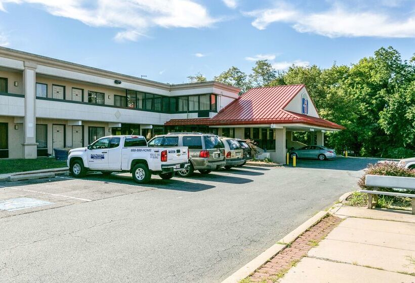 Отель Americas Best Value Inn Edgewood