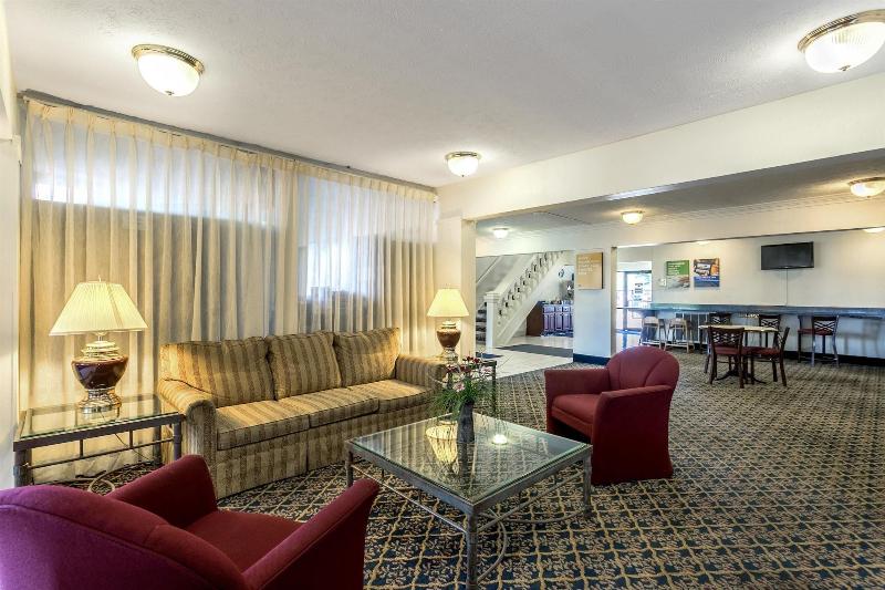 Отель Americas Best Value Inn Edgewood