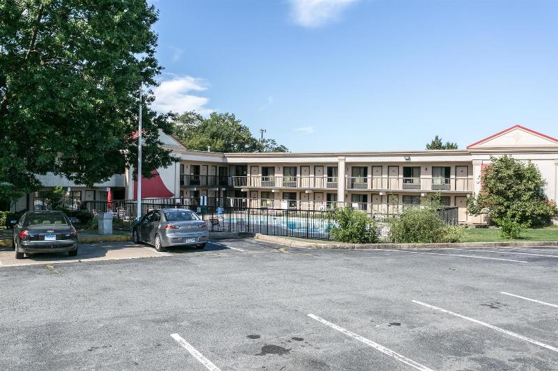 Отель Americas Best Value Inn Edgewood