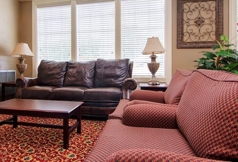 فندق على الطريق Best Western Forest Inn