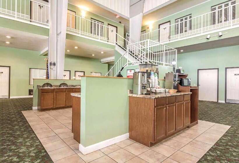 مُتل Coratel Inn & Suites By Jasper Mccook