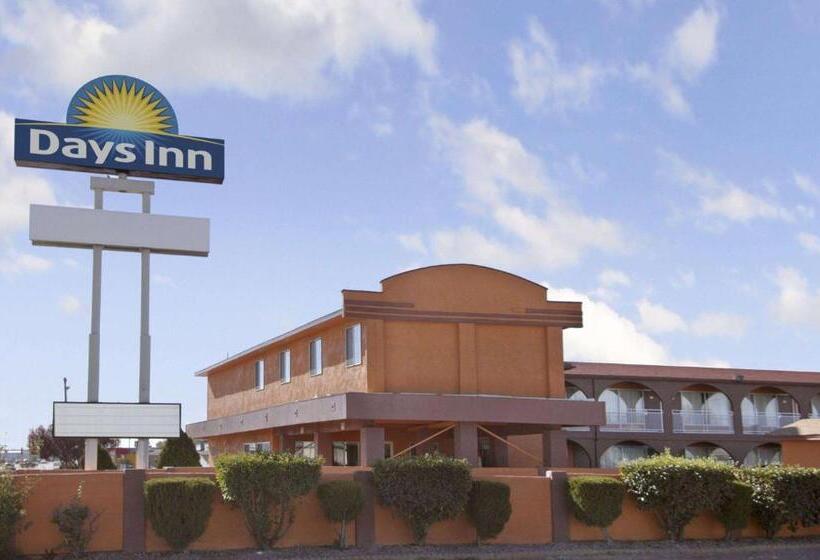 فندق على الطريق Days Inn By Wyndham Socorro