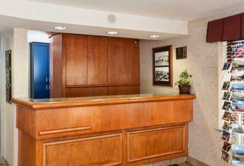 モーテル The Downtown Duluth Inn