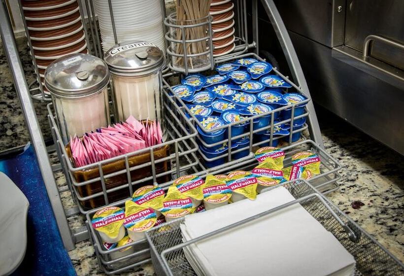 מוטל Envi Boutique