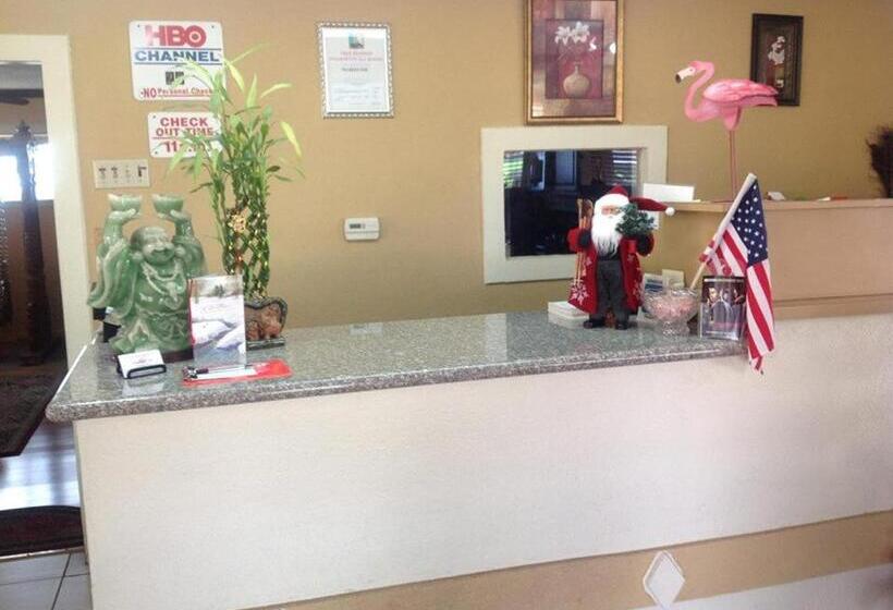 فندق على الطريق Flamingo Inn