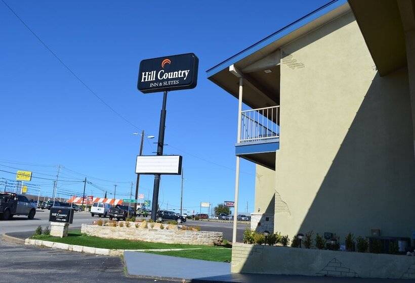 モーテル Hill Country Inn