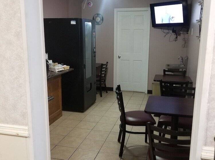 汽车旅馆 Island Inn