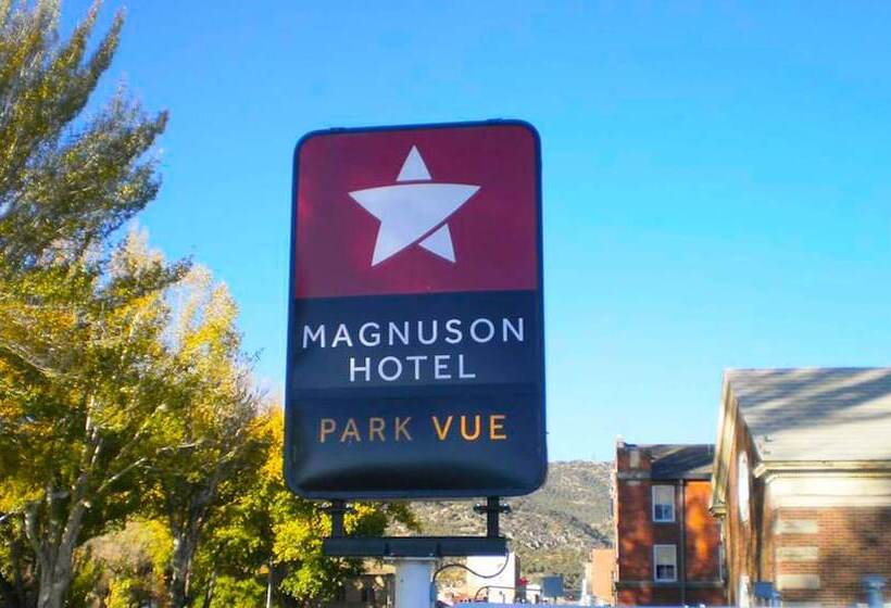 فندق على الطريق Magnuson Hotel Park Vue