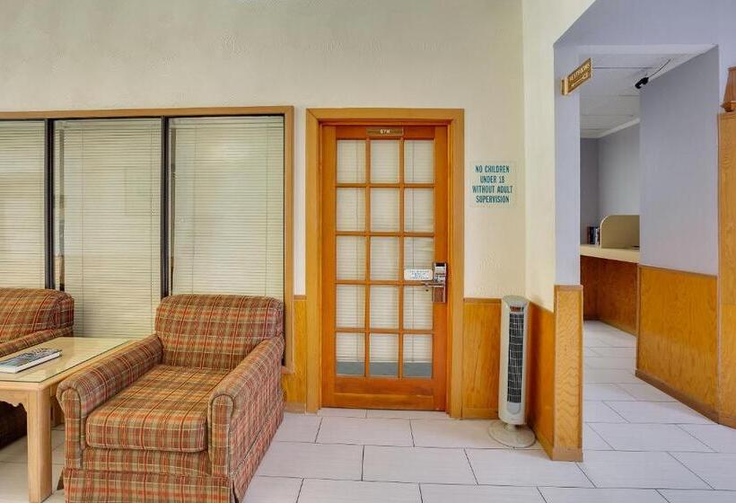 OYO Hotel Tyler Lindale