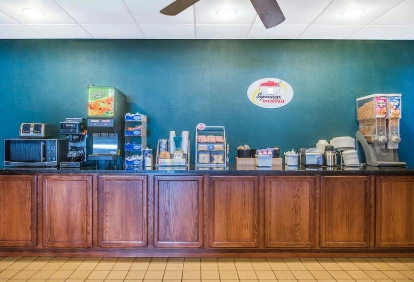 Republic Hotel Of Ozona