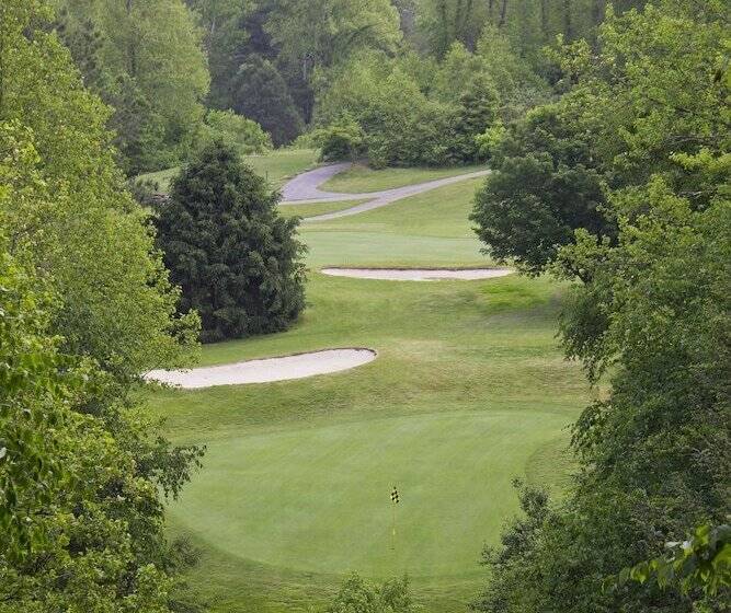 Курорт Hilton Vacation Club Bent Creek Golf Village Gatlinburg