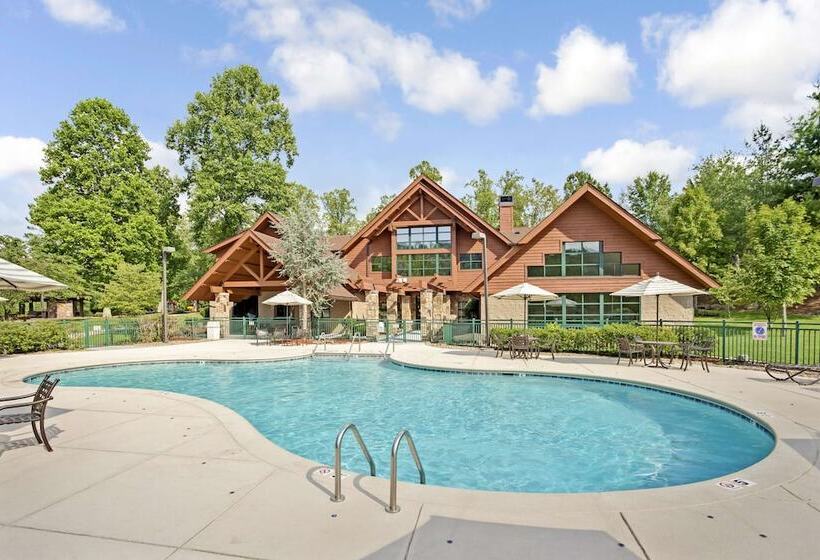 Курорт Hilton Vacation Club Bent Creek Golf Village Gatlinburg