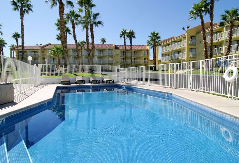 リゾートホテル Lake Mead Inn