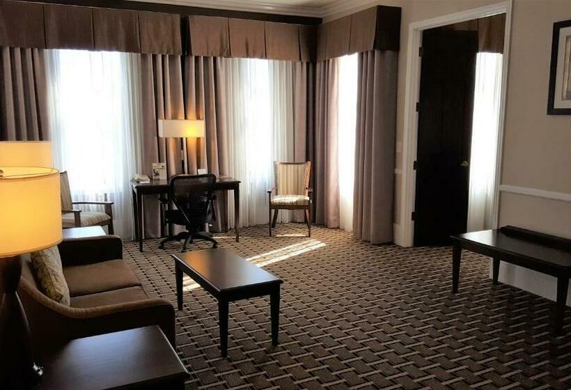 فندق Best Western Plus San Pedro  & Suites