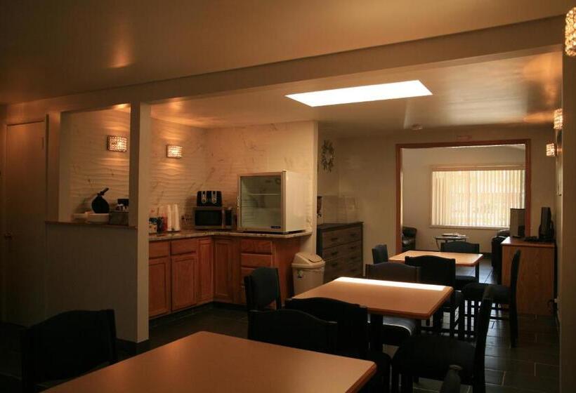 Black Canyon Motel
