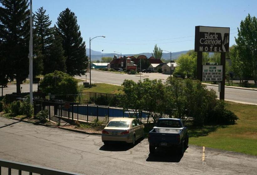 Black Canyon Motel