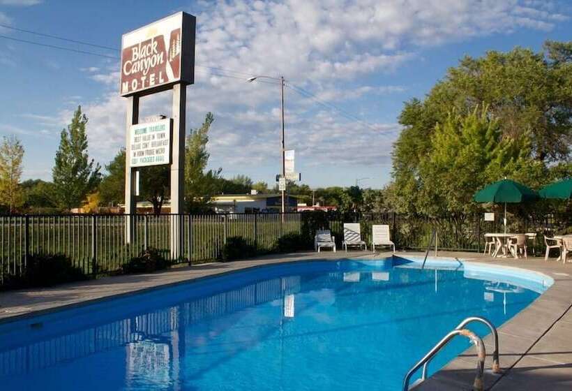 Black Canyon Motel
