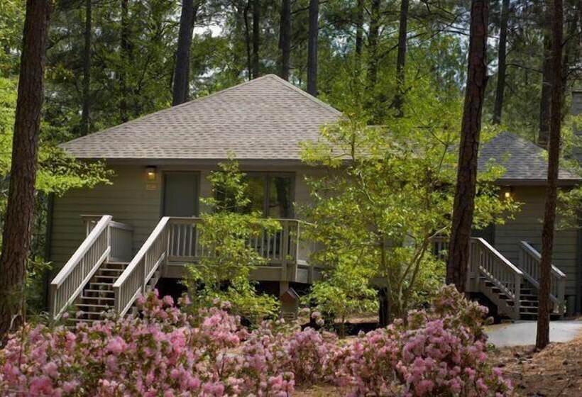 Callaway Resort & Gardens