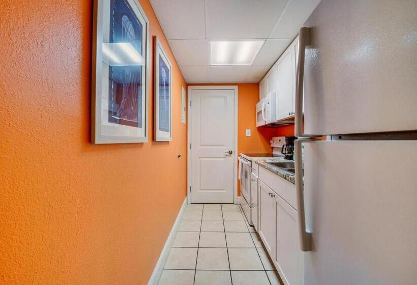 The Caravelle Resort