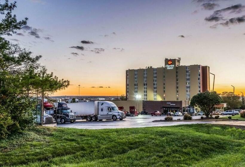 هتل Clarion   Cincinnati North