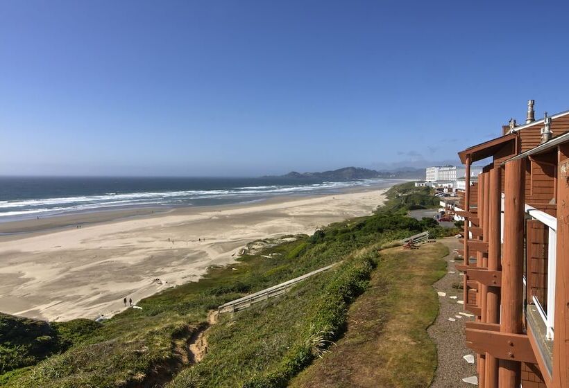 Hallmark Resort   Newport