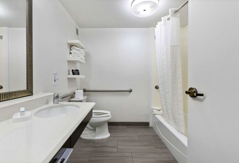 Allentown Park Hotel, Ascend Hotel Collection