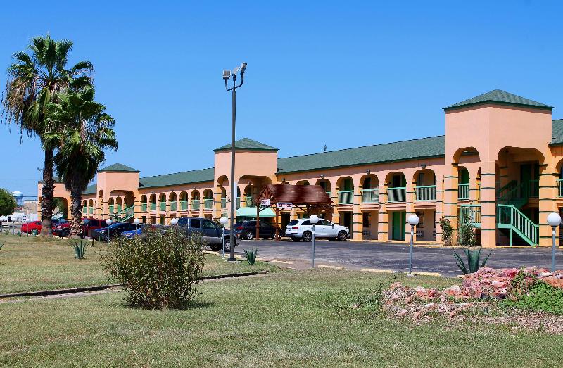 فندق Americas Best Value Inn At&t Center