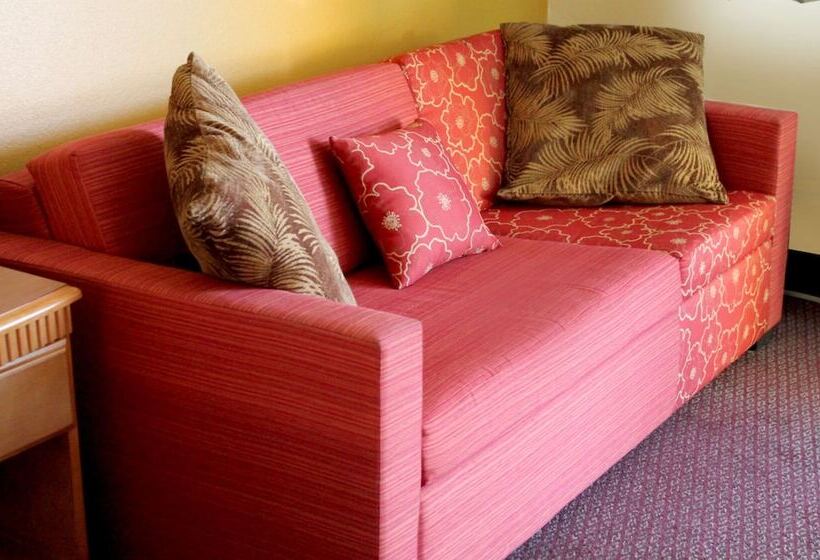 فندق Americas Best Value Inn At&t Center