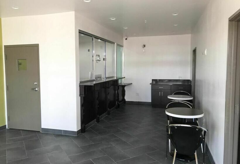 فندق Studio 6 Commerce Ca