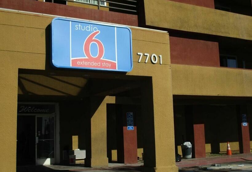 فندق Studio 6 Commerce Ca