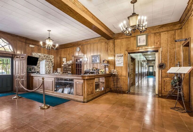 فندق Americas Best Value Inn Historic Clewiston Inn