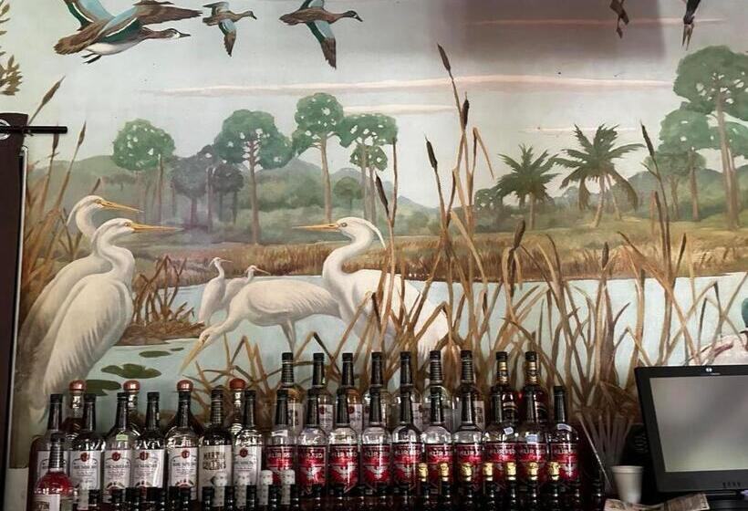 فندق Americas Best Value Inn Historic Clewiston Inn