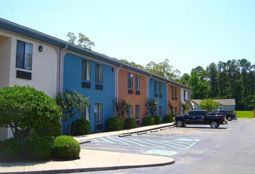 فندق Americas Best Value Inn & Suites Bastrop