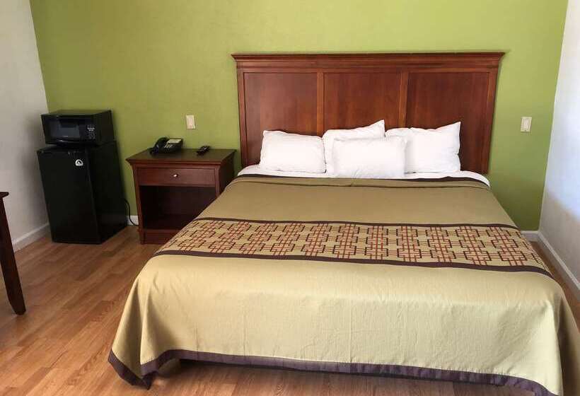 هتل Americas Best Value Inn Visalia