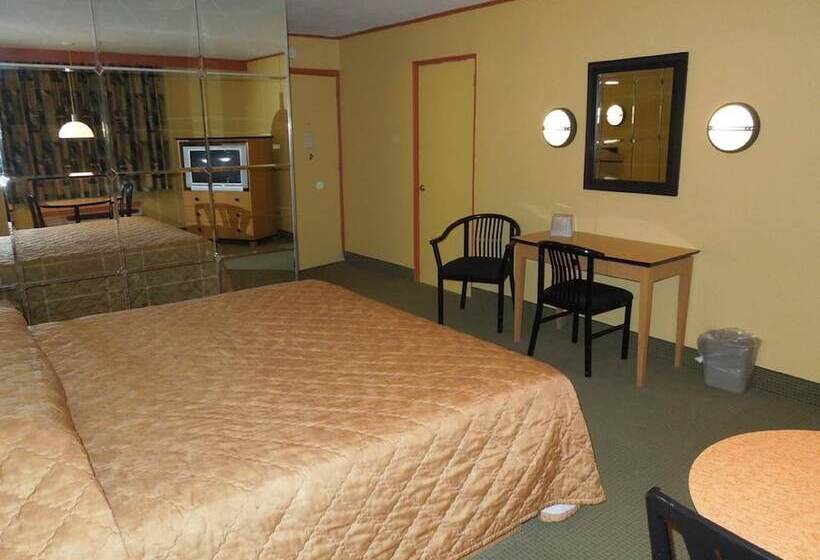 فندق Bay Shore Inn