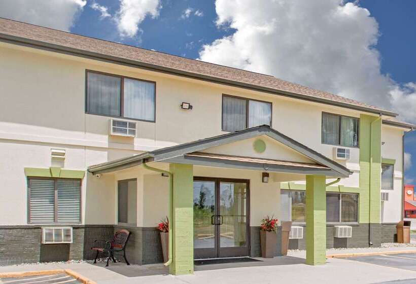 فندق Baymont By Wyndham Ames