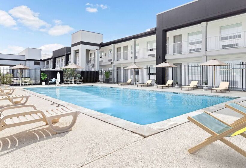 호텔 Baymont By Wyndham Beaumont